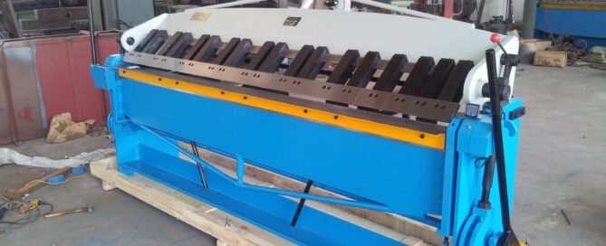 HYDRAULIC FOLDING